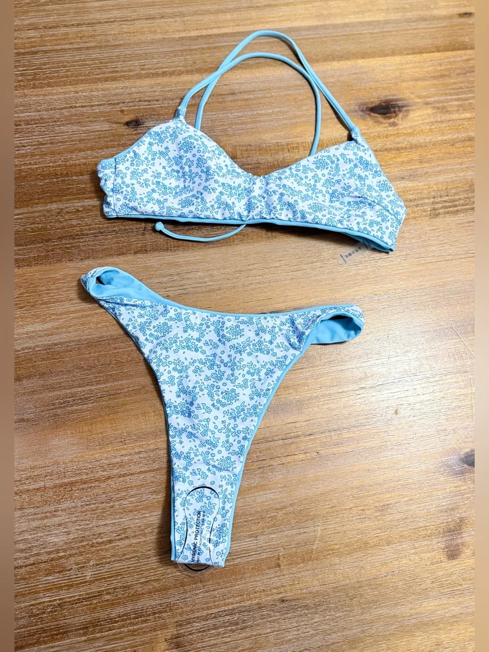 NWT Reversible Blue Floral Bikini Set Women’s Medium Double-Sided